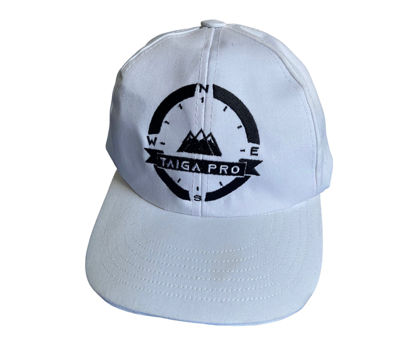 White Taiga Pro Baseball Cap