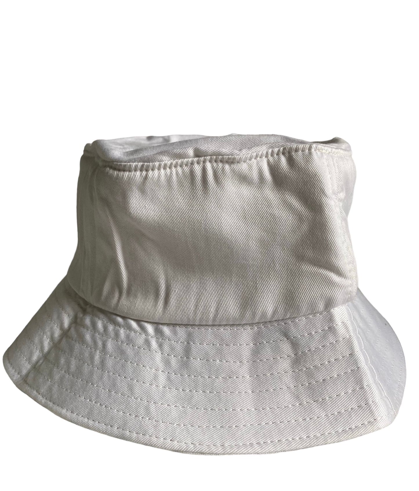 White Taiga Pro Bucket Hat